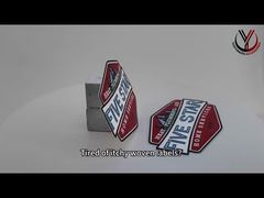 نظرة فاحصة: شعار سيليكون مخصص مطبوع من مادة TPU الشفافة بسماكة 0.8 مم