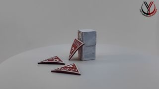 بقع حك مخصصة للعلامات التجارية