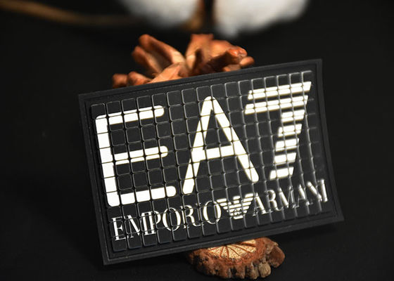 بقع مطبوعة مخصصة للشاشة من السيليكون ، ملصقات ملابس قابلة للغسل من السيليكون