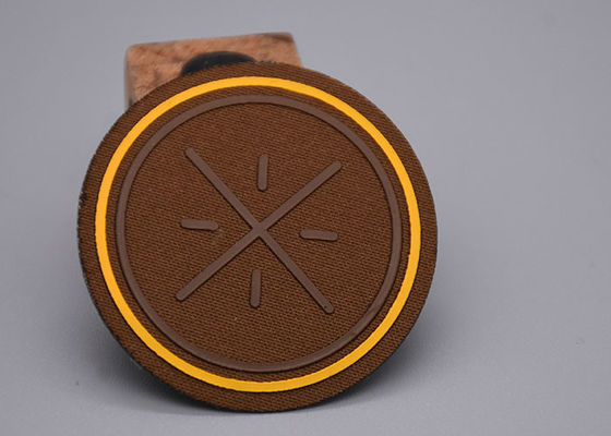 2D رفع شعار السيليكون نقل الحرارة تسميات الملابس المنسوجة