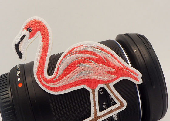 خياطة على بقع مطرزة Debossed خياطة على بقع للملابس